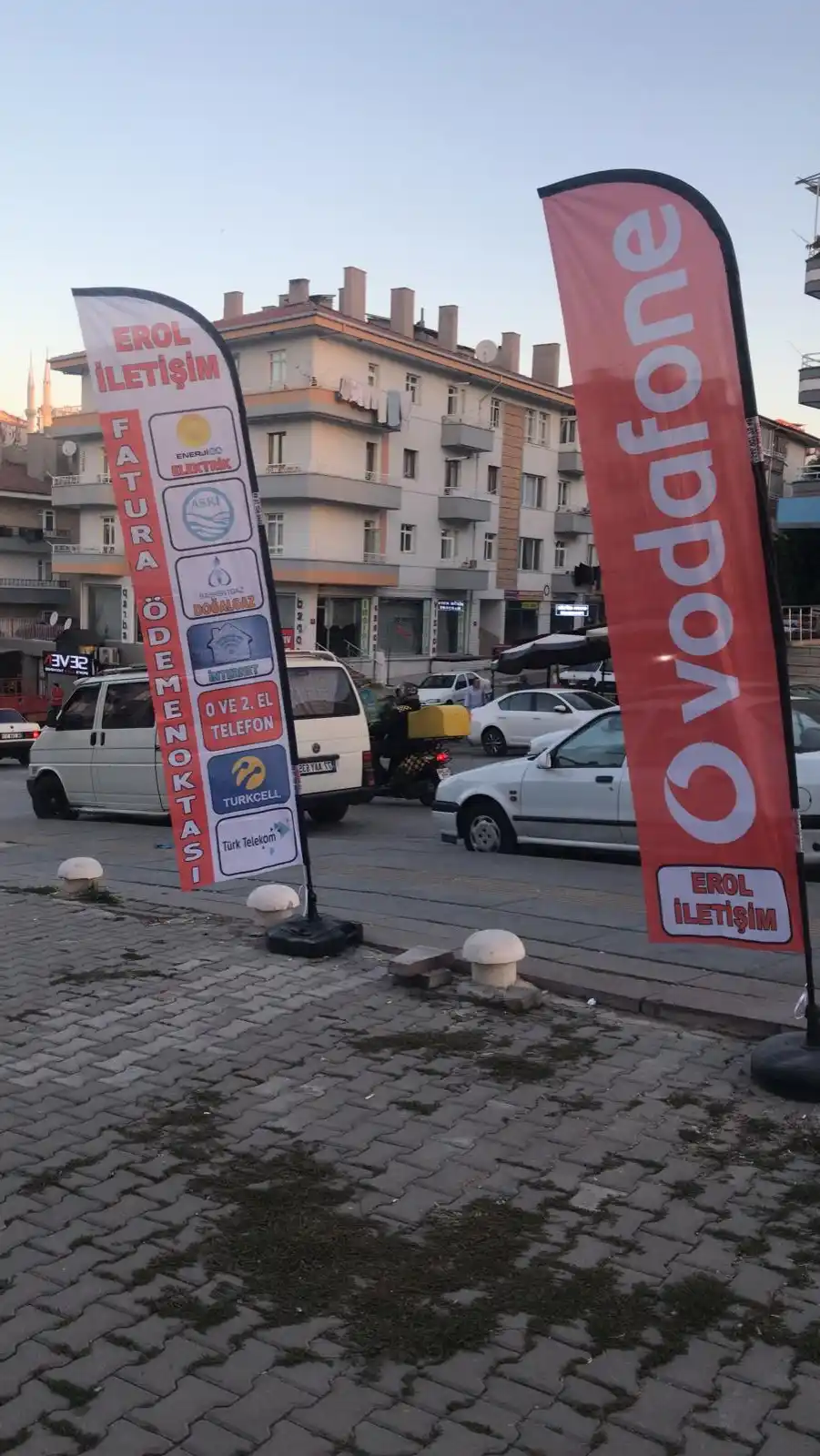 Cep Telefoncu Yelken Bayrağı-31