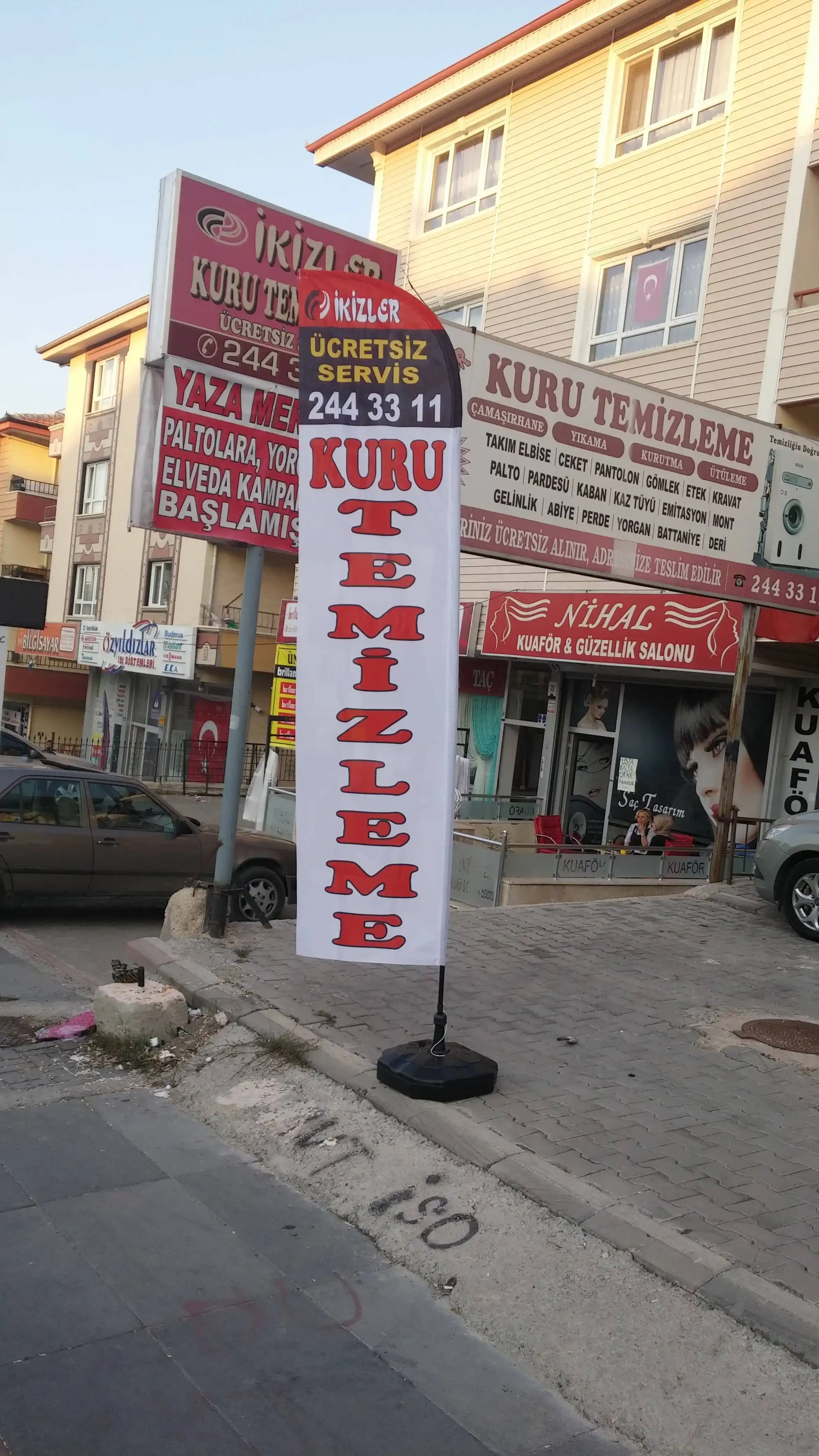 Kuru Temizlemeci Yelken Bayrağı-1